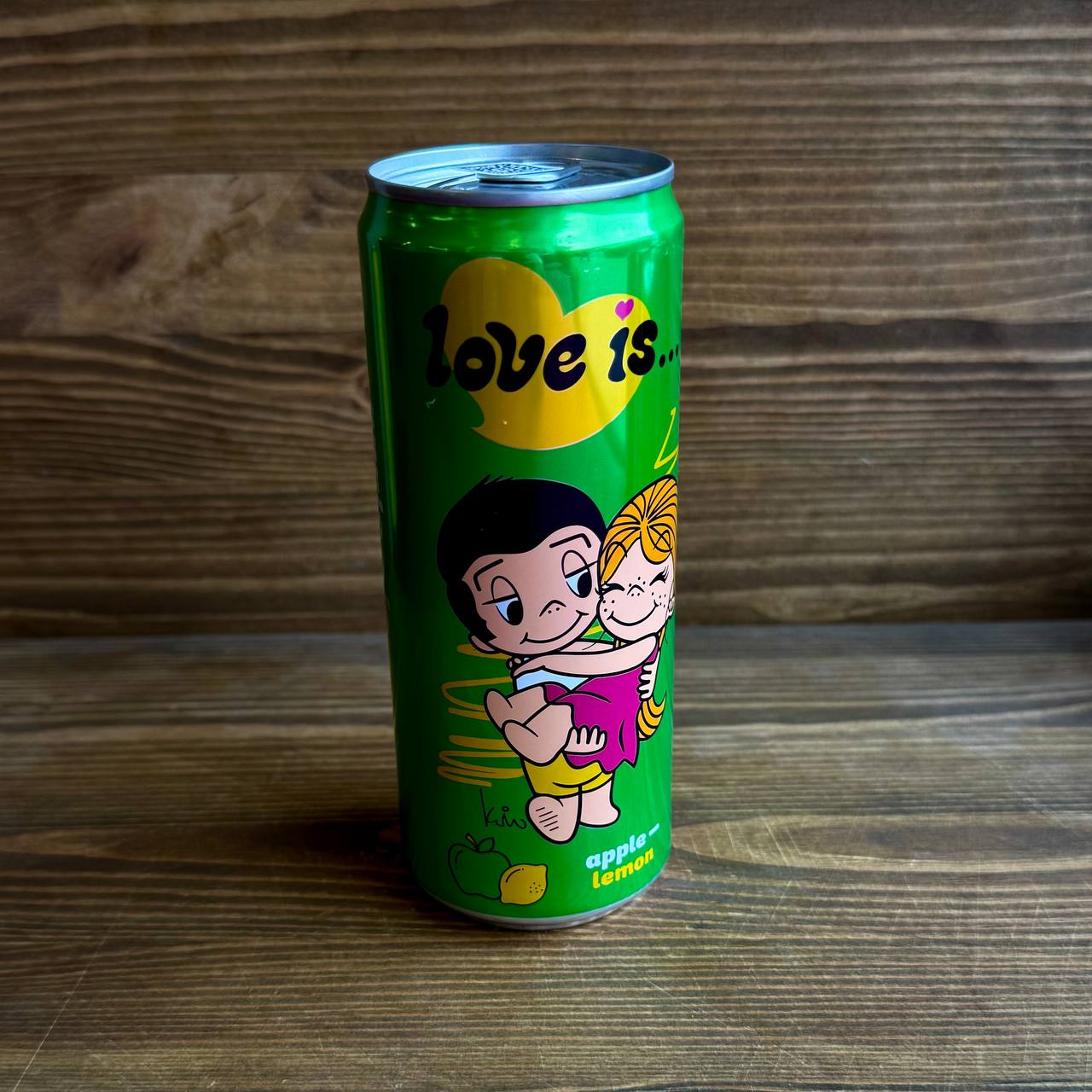Фото Love is